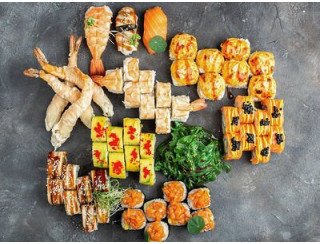 Суши маминой подруги лого