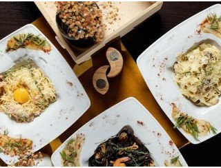 Бекон Restobar лого