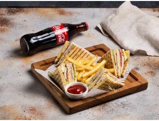 Travelers coffee лого