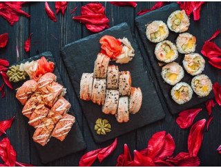 Суши роллы самурай лого