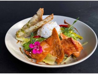 OPERA  Lounge Новый центр лого