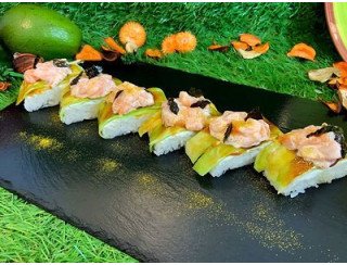 Ginza premium лого