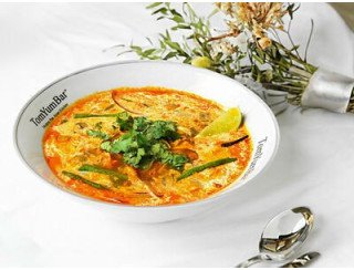 Tom Yum Bar лого