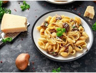 The Dom Cafe лого