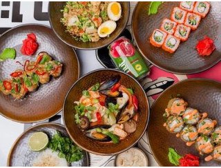 Mистер Чао лого