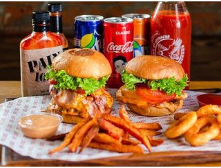 Spot & Choo`s Burgers лого