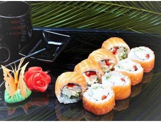 Пицца против Ролла лого