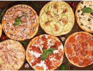 S & T Pizza Room лого