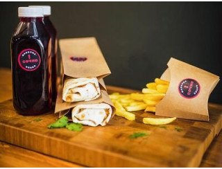 Сочно Шаверма and Doner лого