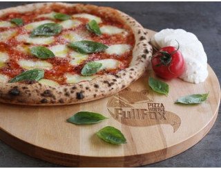 FullFox pizza house лого