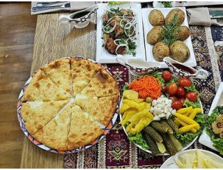 Семейный дворик лого