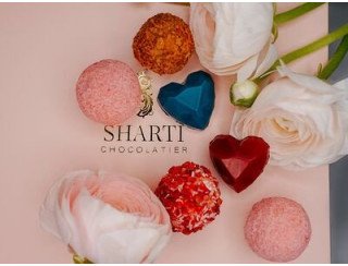 Sharti chocolate лого