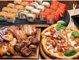 МаМа Миа лого