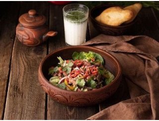 Хинкали угощали лого