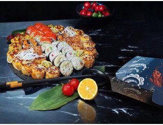 Yaxshi sushi лого