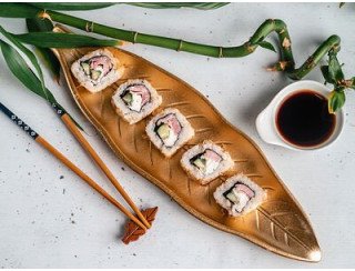 Pizza & Sushi & Chicken лого