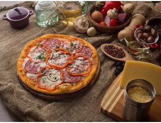 Wahaha chicken лого