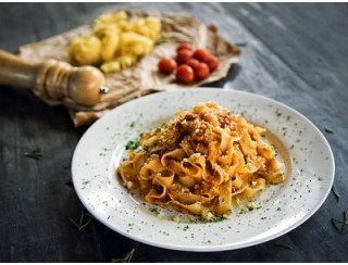 Myata Platinum Ala Park лого