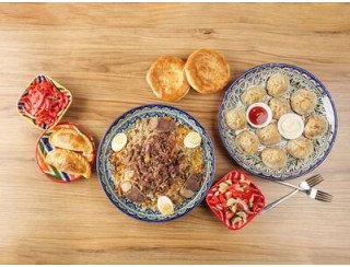 PLOVO DELIVERY лого