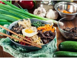 Tang Ramen Bar лого