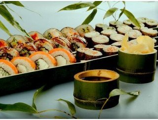 Pandora Sushi лого