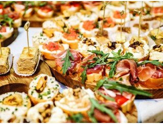 Stroganoff Catering лого