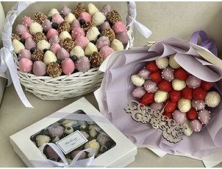 Клубничные подарки  цветы barberry лого