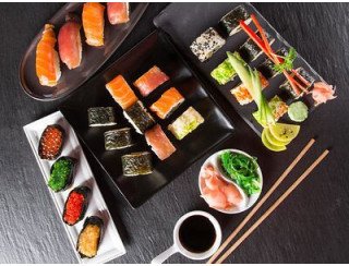 Бешеный лосось лого