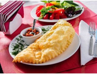 Чебуречная на Советской лого
