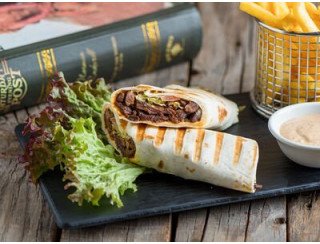 На соусах лого