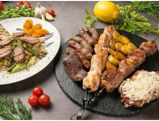Balkan Place лого