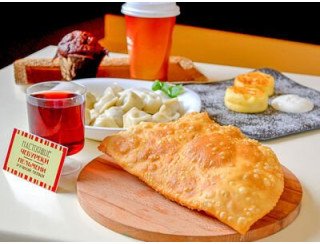 Настоящие чебуреки лого