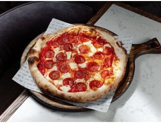 Pizzeria by Cheeseria лого