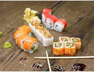 Tanai kitchen лого