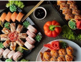 Между палок лого