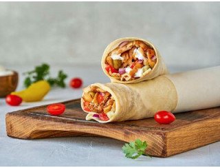 Шаурма у друзей лого