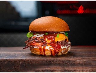 Smoky bbq лого