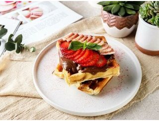 Kristof Coffee and Kitchen лого