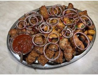 У камина вкусный шашлык и не только лого