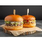 Люди в баре