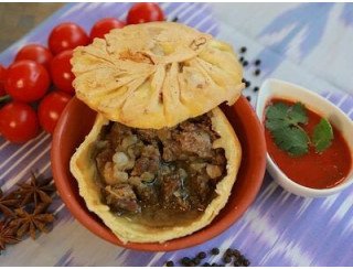 Somsa-manti markazi лого