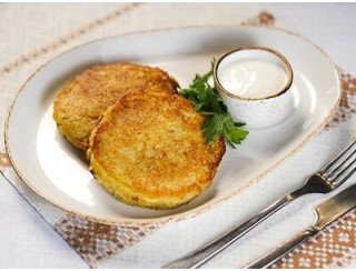 Трактир у озера лого