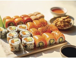 Sushi100 лого