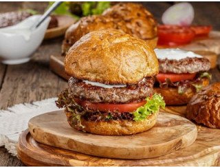 N. Riga's & The Meat лого