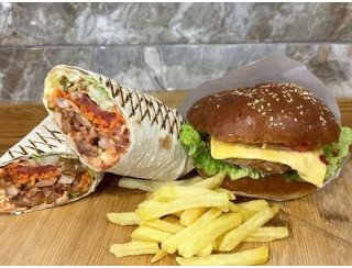 Хлебный Дворик лого