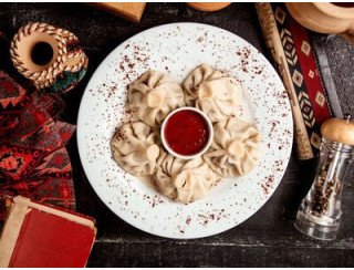 Грузинский двор лого