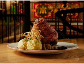 Ресторан-пивоварня Друзья лого