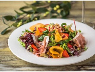 Люсьен Оливье лого