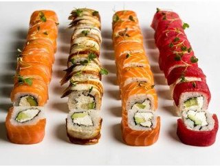 Amore Rolls лого