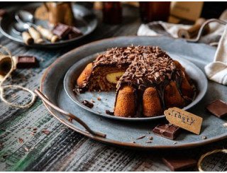 На Большевике лого